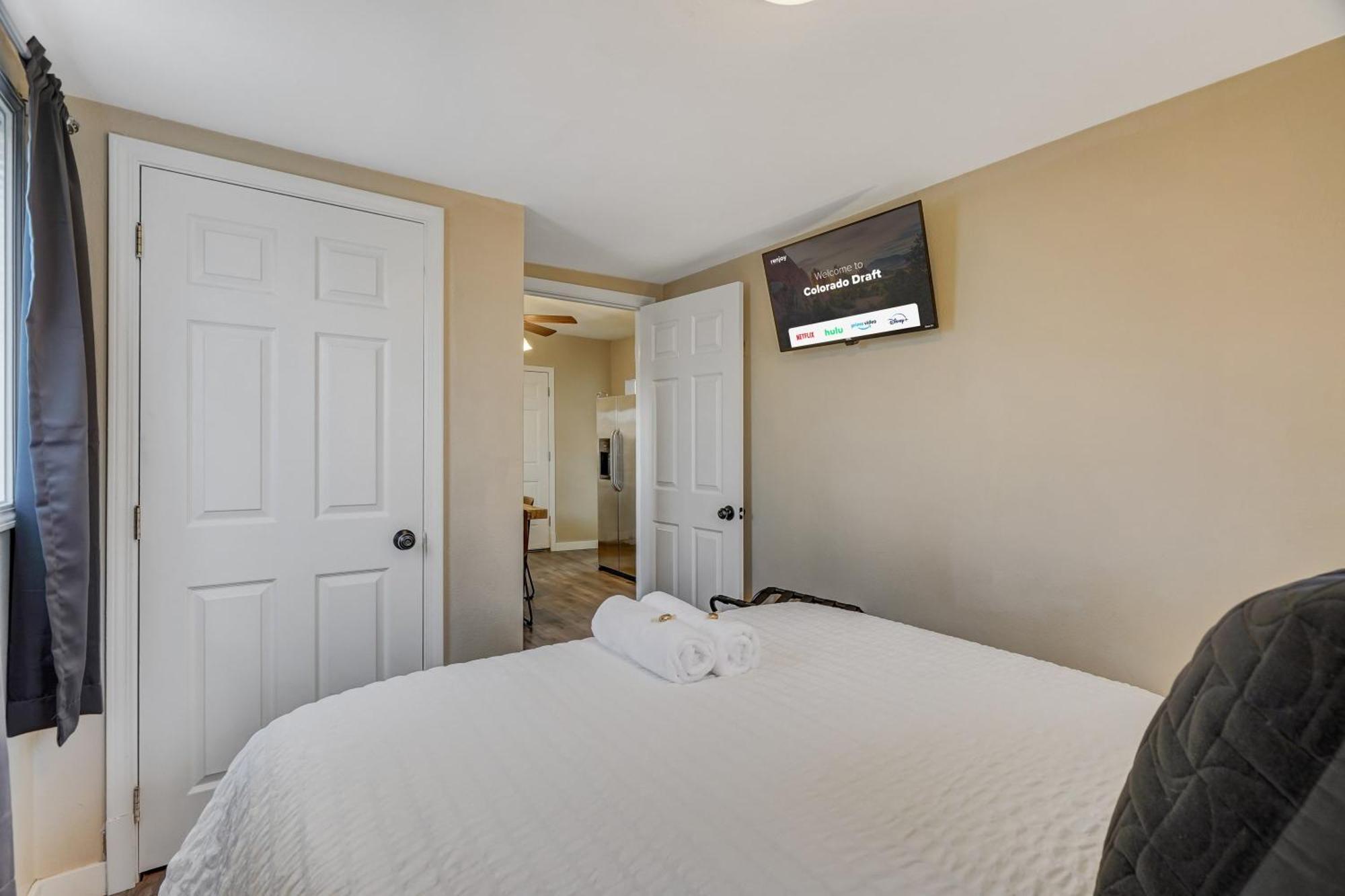 * Colorado Draft House * Smart Tvs * Self Entry * Villa Колорадо Спрингс Екстериор снимка